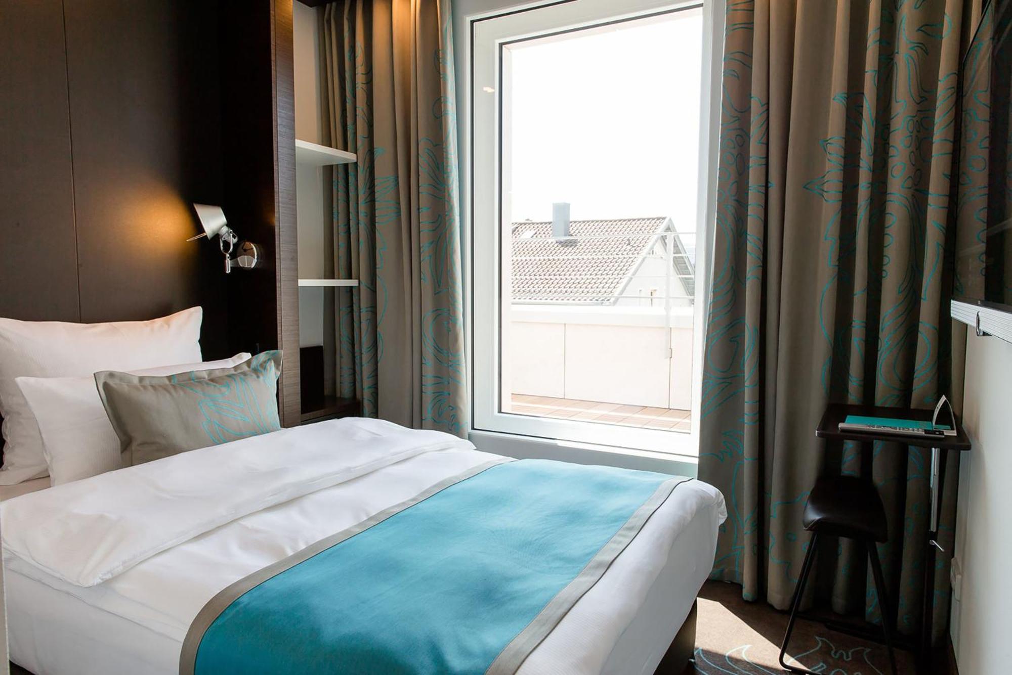 Motel One Stuttgart-Bad Cannstatt Экстерьер фото