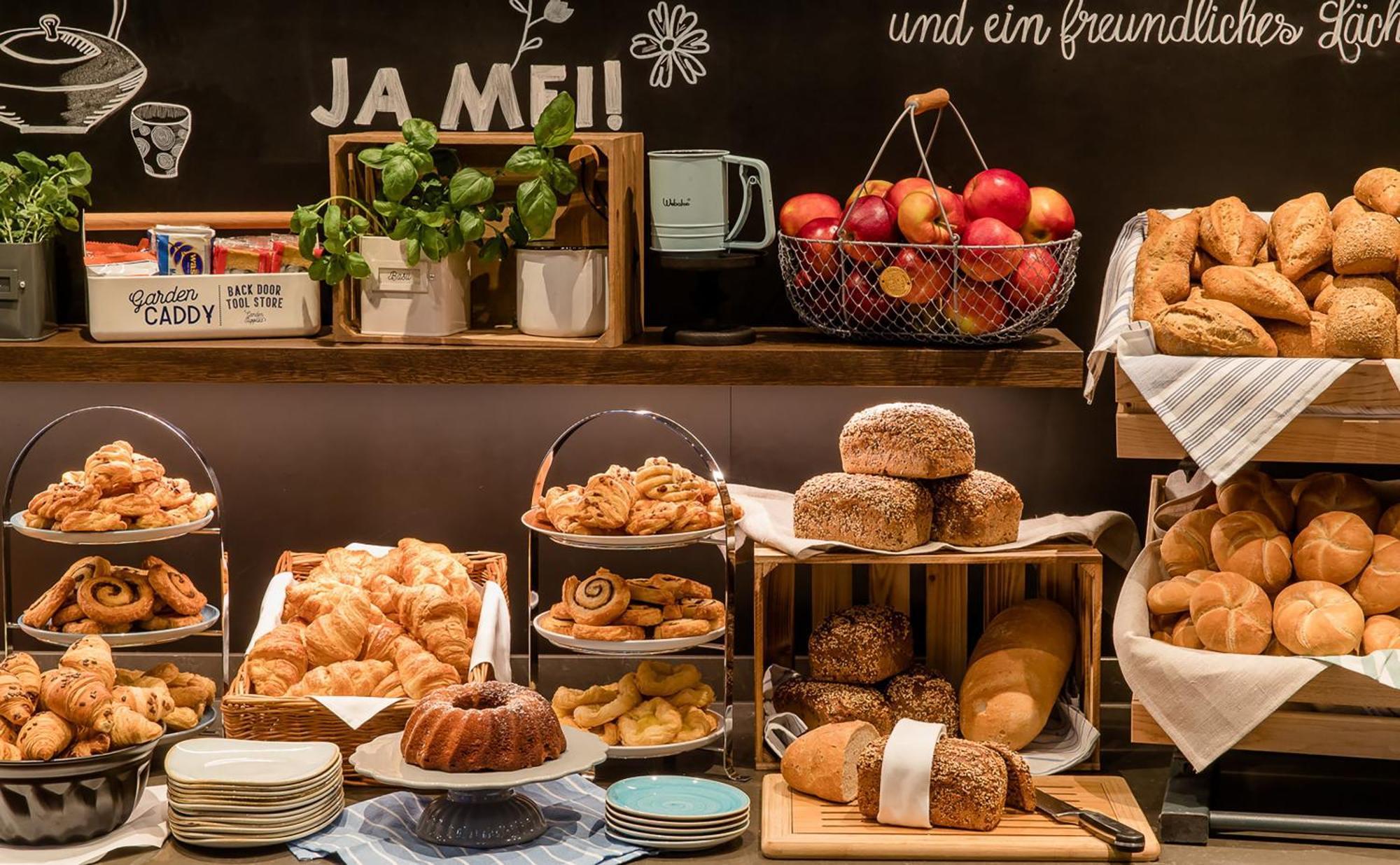 Motel One Stuttgart-Bad Cannstatt Экстерьер фото