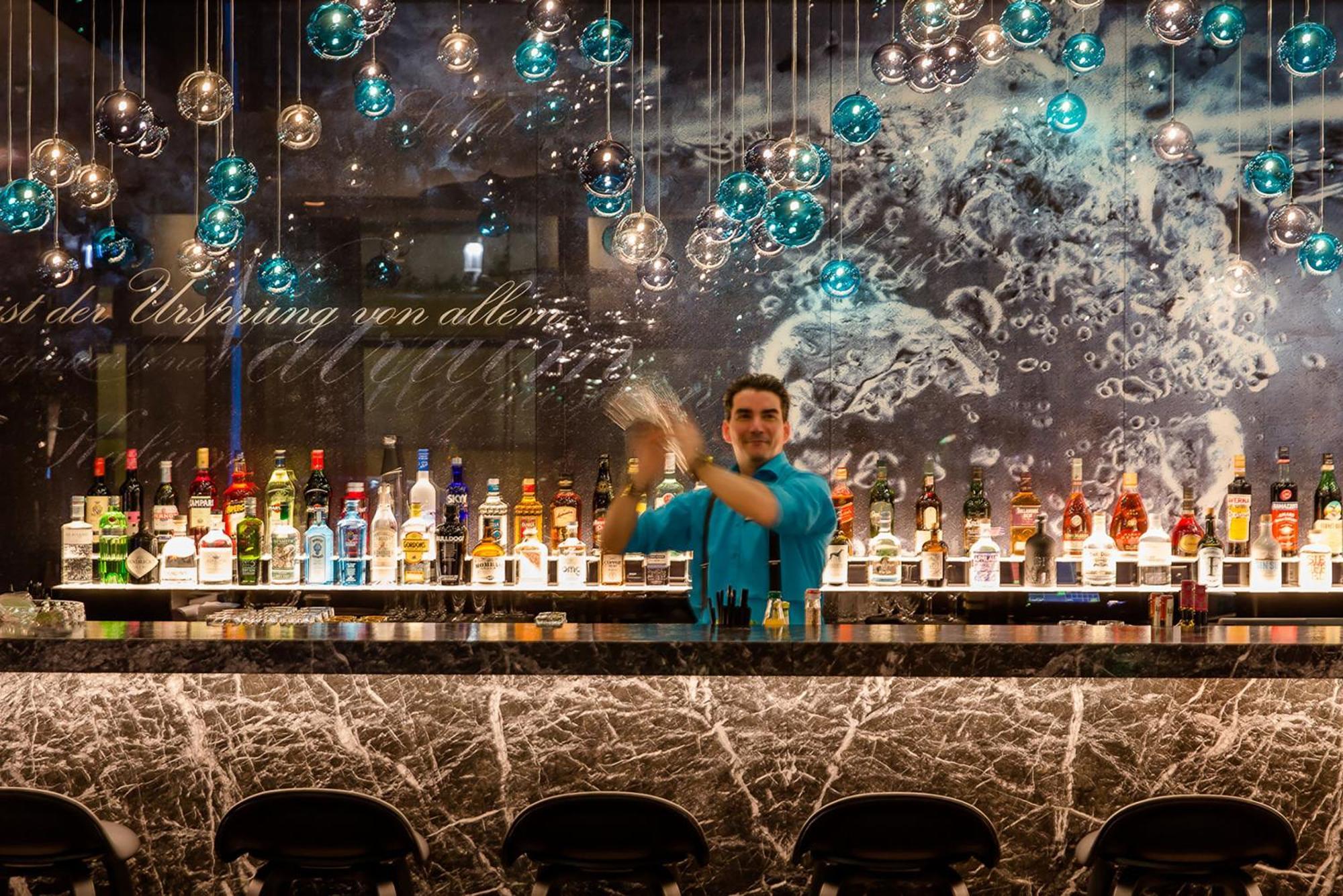 Motel One Stuttgart-Bad Cannstatt Экстерьер фото