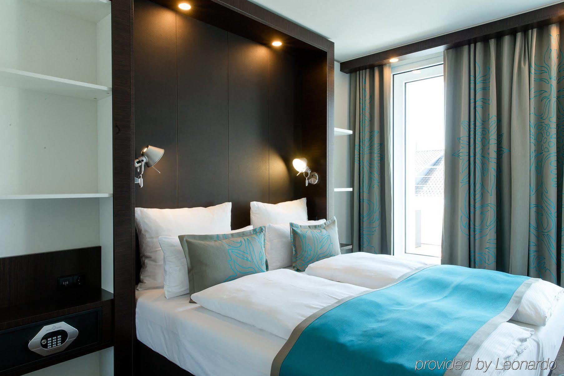 Motel One Stuttgart-Bad Cannstatt Экстерьер фото
