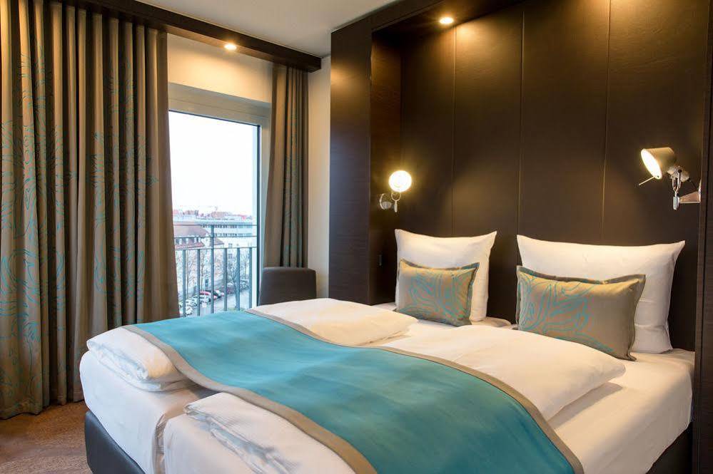 Motel One Stuttgart-Bad Cannstatt Экстерьер фото