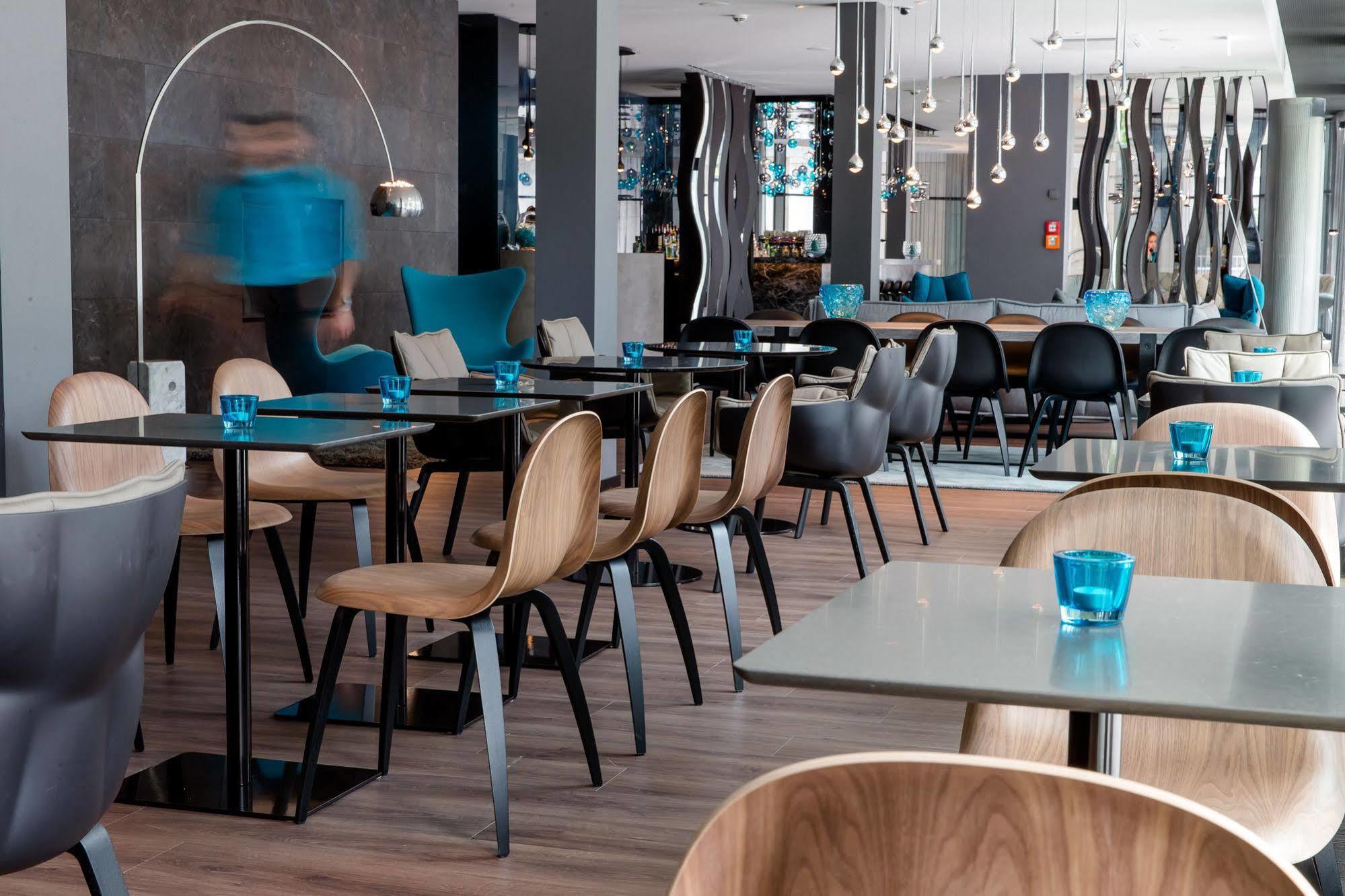Motel One Stuttgart-Bad Cannstatt Экстерьер фото